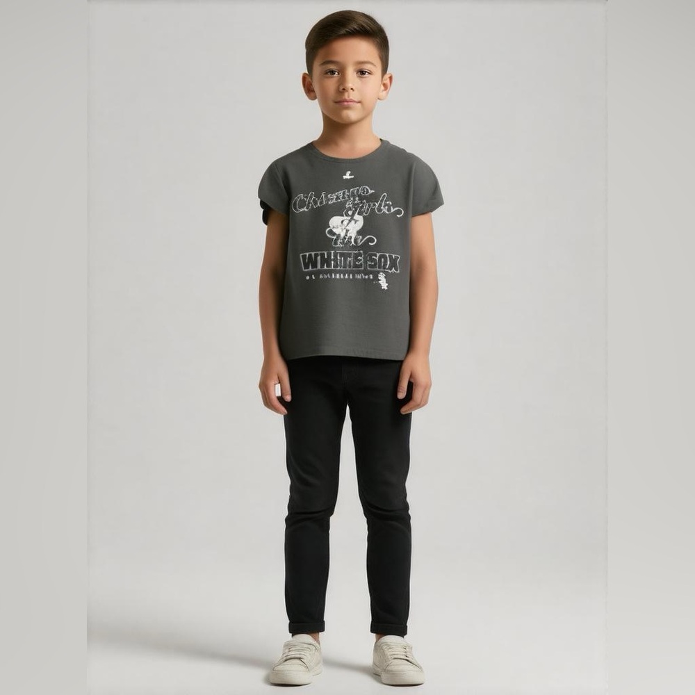 Youth t-shirt size medium
